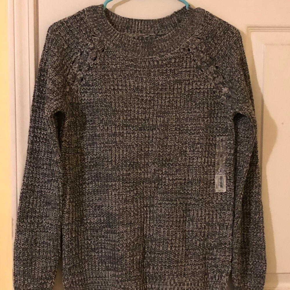 Gray/White Sweater